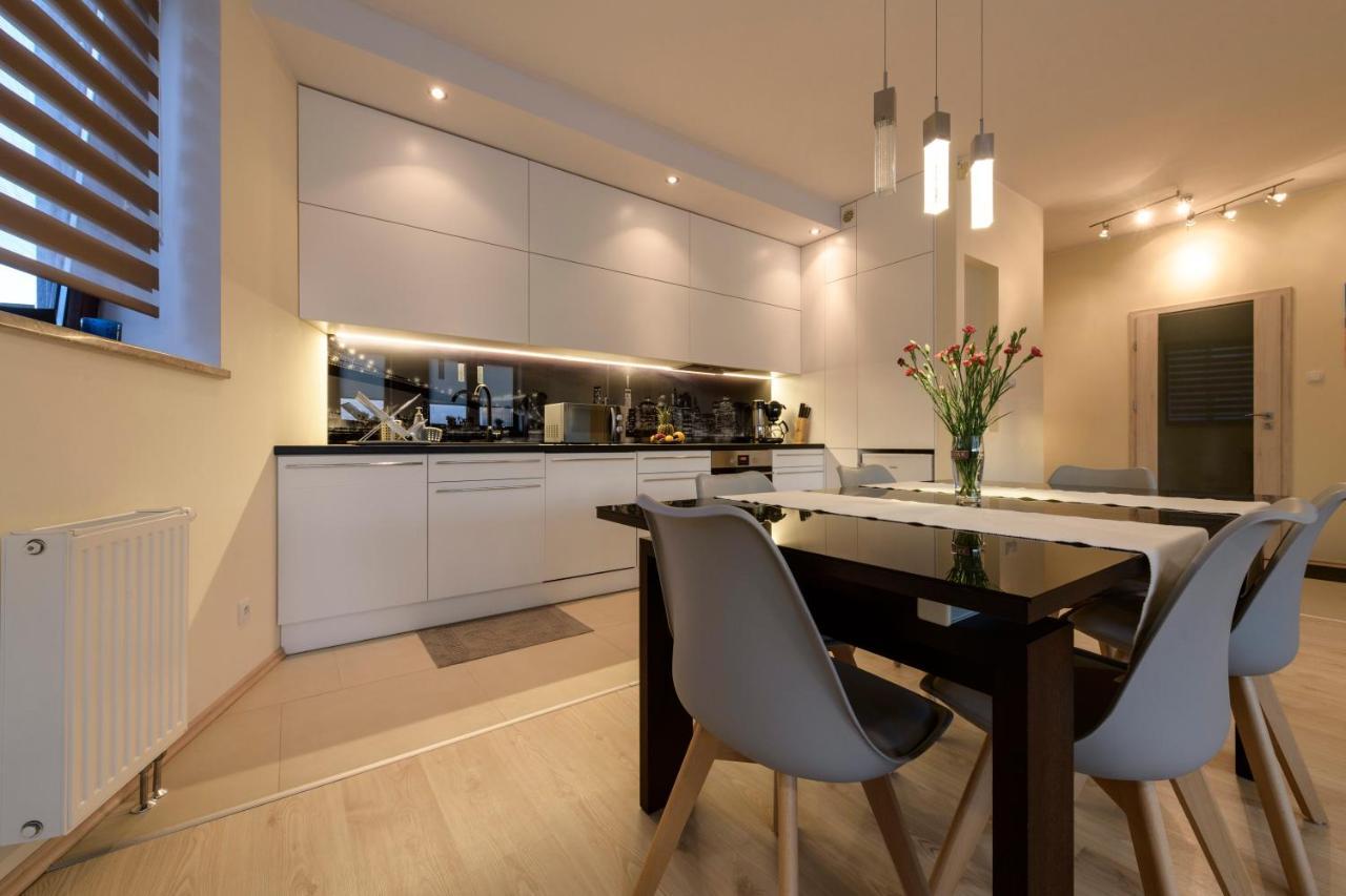 Ajk Apartament W Sea Towers غدينيا المظهر الخارجي الصورة