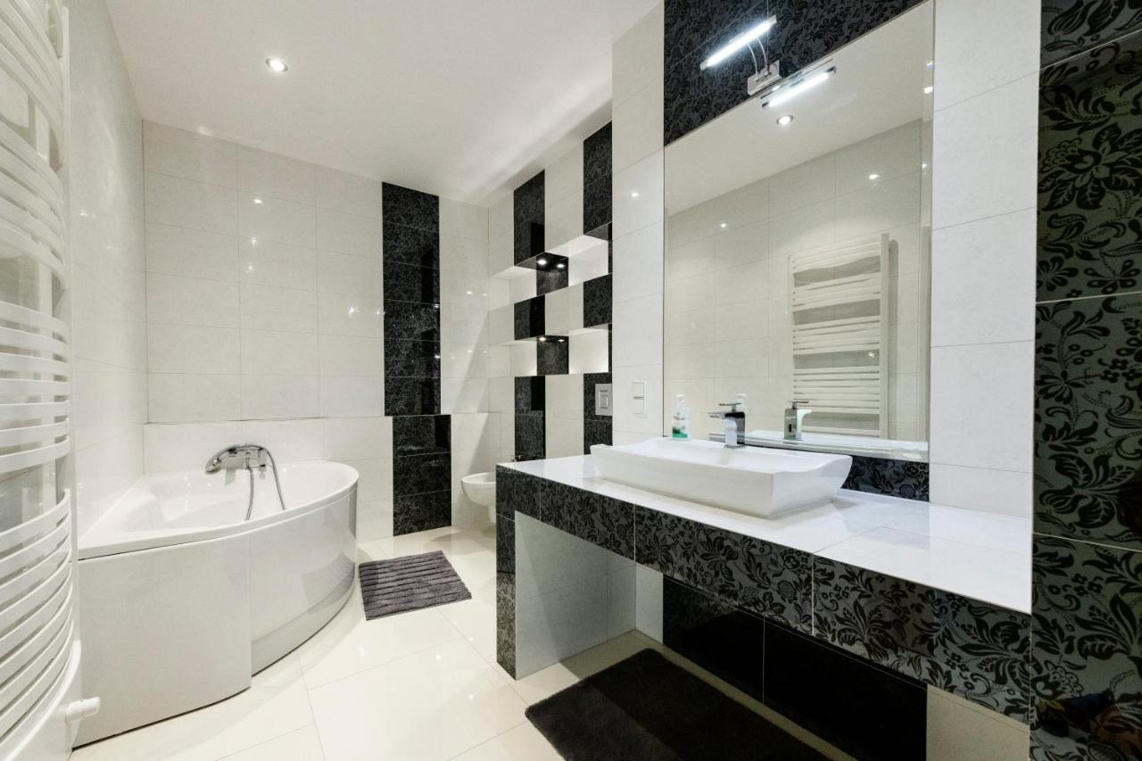 Ajk Apartament W Sea Towers غدينيا المظهر الخارجي الصورة